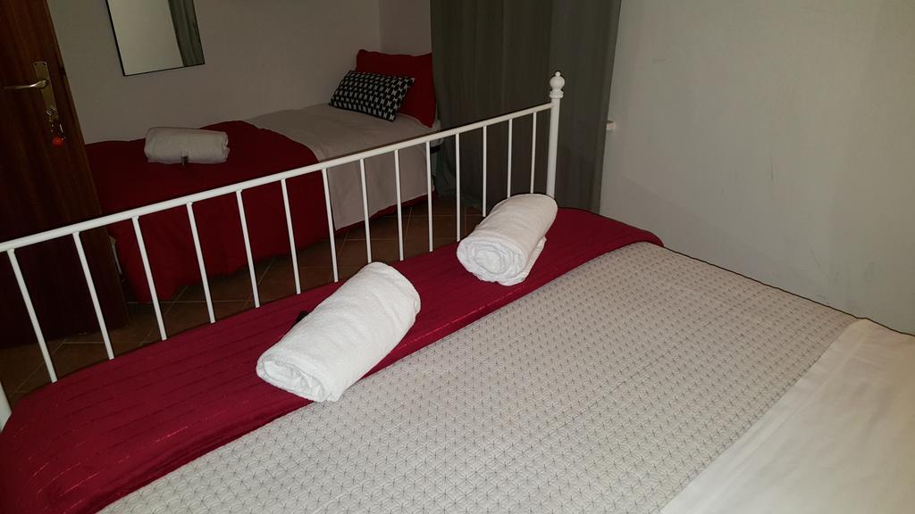 Mi Casa Es Tambien Tu Casa 2 Bed & Breakfast Верона Стая снимка