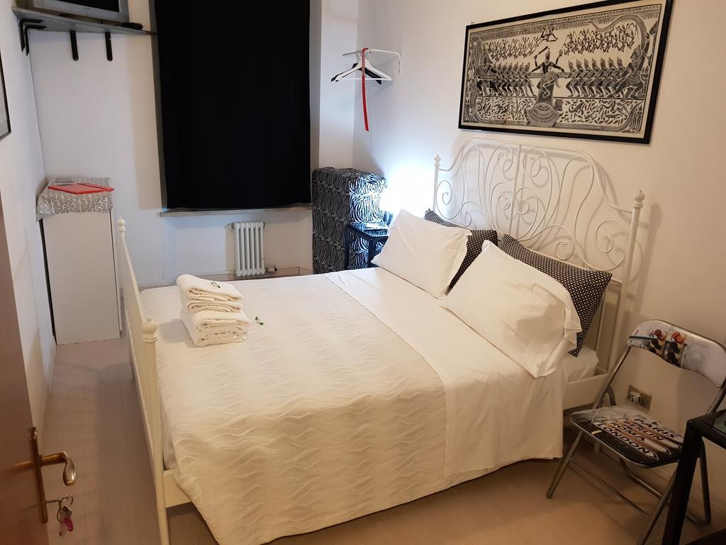 Mi Casa Es Tambien Tu Casa 2 Bed & Breakfast Верона Екстериор снимка